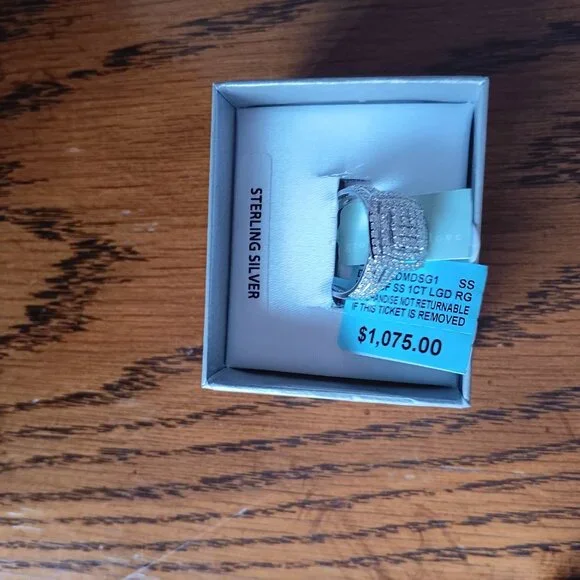 *PD* New Belk & Co.1 ct. t.w. Lab Grown Diamond Ring in Sterling Silver, size 7 - Picture 8 of 8